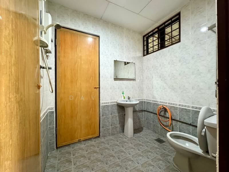 Rumah Berkembar untuk Dijual di Nibong Tebal (Penang) - David Lee - Bathroom - PropertyGuru.com.my