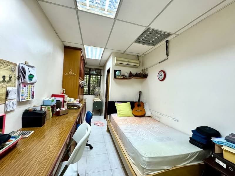 Rumah Berkembar untuk Dijual di Nibong Tebal (Penang) - David Lee - Bedroom - PropertyGuru.com.my