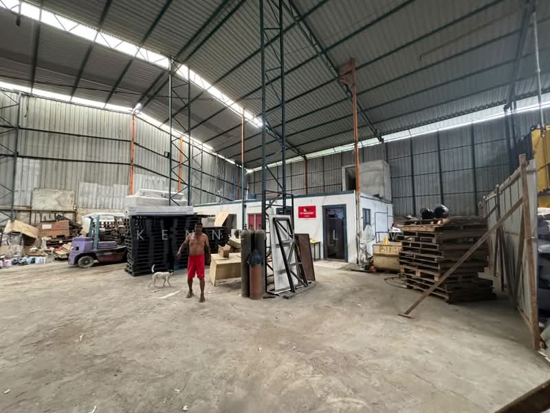 Warehouse for Rent in Subang Jaya (Selangor) - Kenneth Low - Exterior - PropertyGuru.com.my