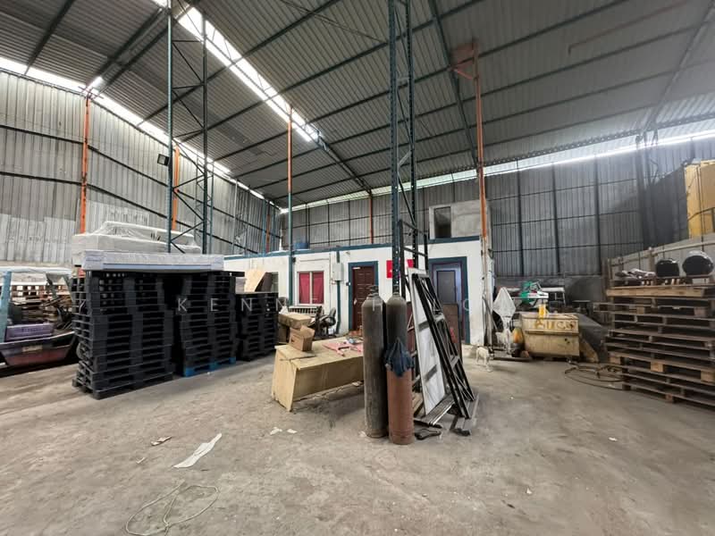 Warehouse for Rent in Subang Jaya (Selangor) - Kenneth Low - Interior - PropertyGuru.com.my