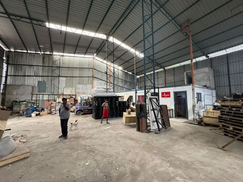 Warehouse for Rent in Subang Jaya (Selangor) - Kenneth Low - Interior - PropertyGuru.com.my