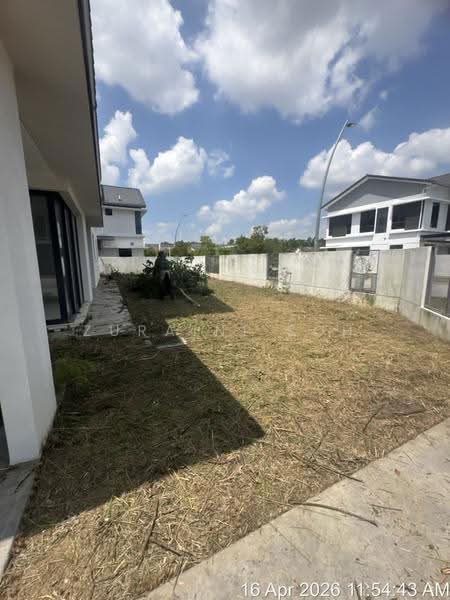 Semi-Detached House for Sale in Elmina (Shah Alam) - Zuraini Soh - Exterior - PropertyGuru.com.my