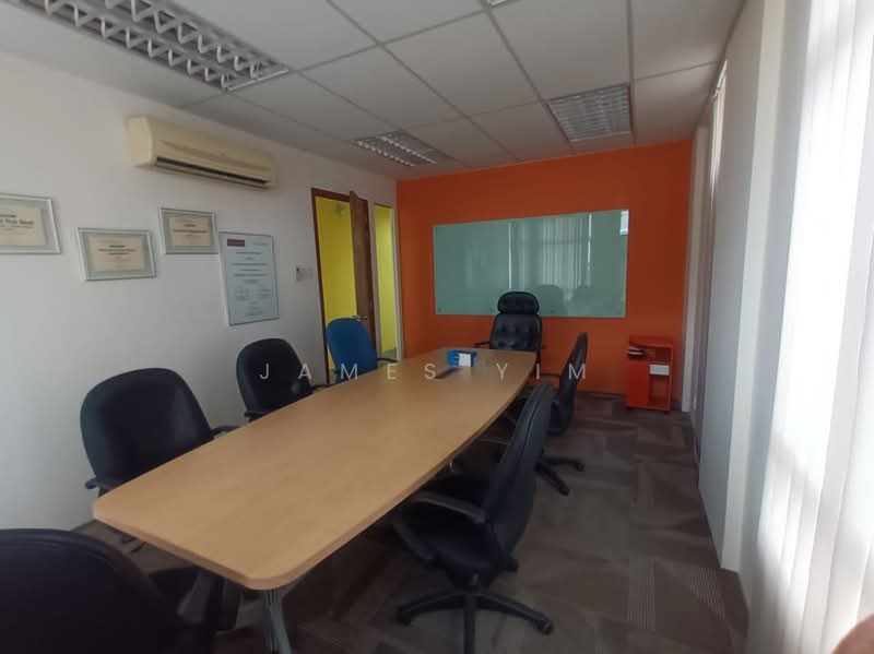 Kedai / Pejabat untuk Dijual di Taman Putra Damai (Ara Damansara) - James Yim - Meeting room - PropertyGuru.com.my