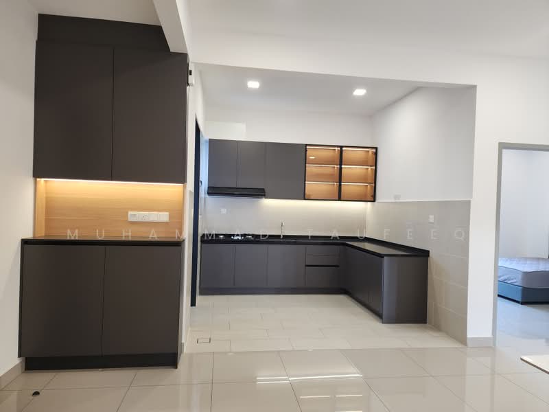 Townhouse for Rent in Shah Alam (Selangor) - Muhammad Taufeeq - Kitchen - PropertyGuru.com.my