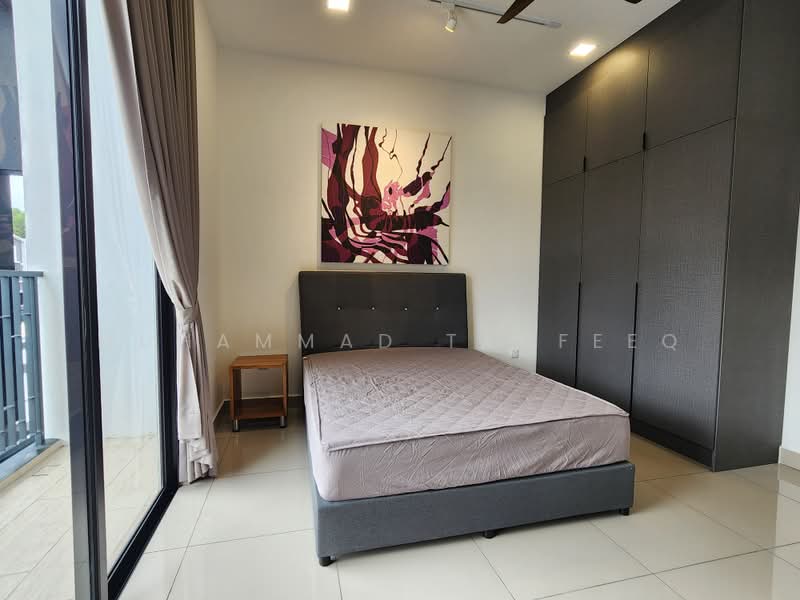 Townhouse for Rent in Shah Alam (Selangor) - Muhammad Taufeeq - Bedroom - PropertyGuru.com.my