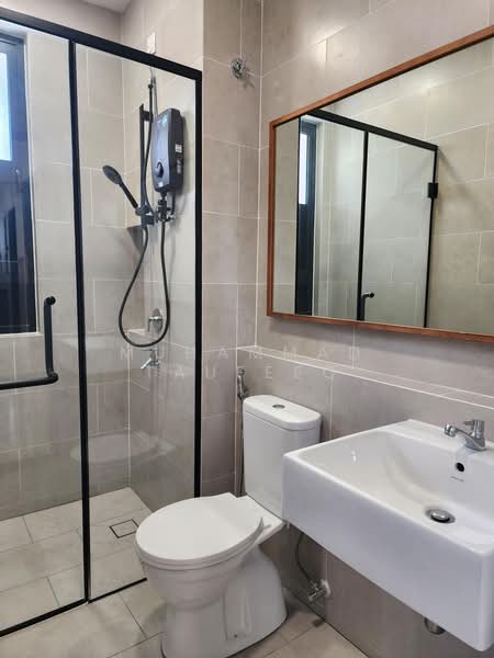 Townhouse for Rent in Shah Alam (Selangor) - Muhammad Taufeeq - Bathroom - PropertyGuru.com.my