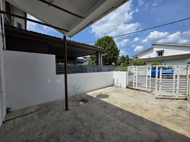 Rumah Teres 2 Tingkat untuk Disewa di Taman Sri Muda (Shah Alam) - Amirah Azmi - PropertyGuru.com.my