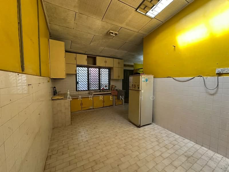 Rumah Teres 1 Tingkat untuk Dijual di Tampoi (Johor) - Darren Ho - Kitchen - PropertyGuru.com.my