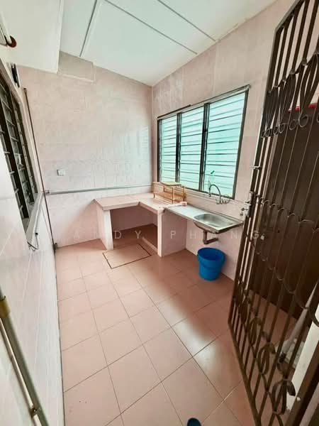 1-storey Terraced House for Rent in Ipoh (Perak) - Mandy Phang - Kitchen - PropertyGuru.com.my