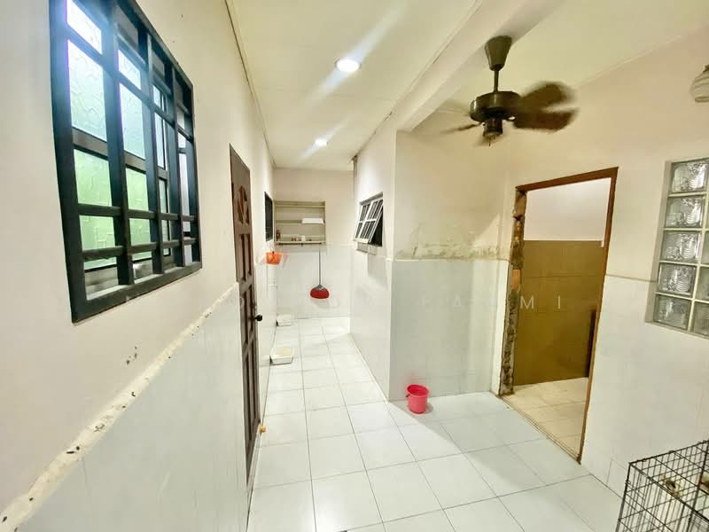 Rumah Teres 2 Tingkat untuk Dijual di Seksyen 8 (Shah Alam) - Mohd Nor Fahmi - PropertyGuru.com.my