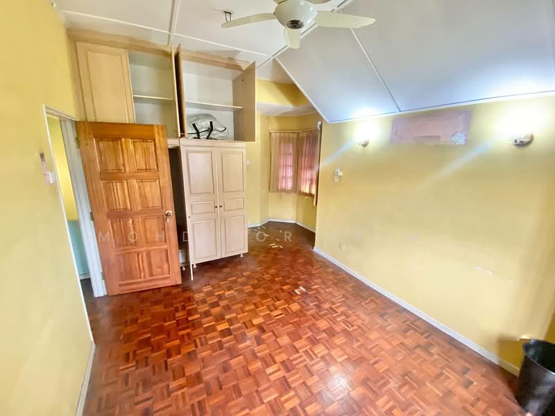 Rumah Teres 2 Tingkat untuk Dijual di Seksyen 8 (Shah Alam) - Mohd Nor Fahmi - PropertyGuru.com.my