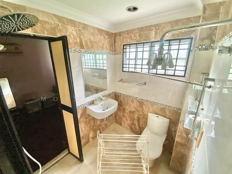 Rumah Teres 2 Tingkat untuk Dijual di Seksyen 8 (Shah Alam) - Mohd Nor Fahmi - PropertyGuru.com.my