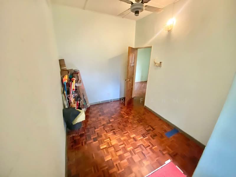 Rumah Teres 2 Tingkat untuk Dijual di Seksyen 8 (Shah Alam) - Mohd Nor Fahmi - PropertyGuru.com.my