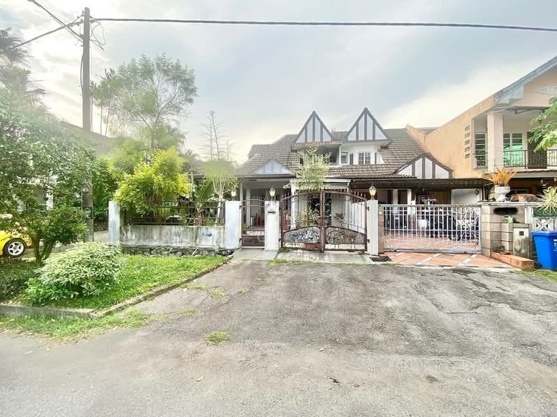 Rumah Teres 2 Tingkat untuk Dijual di Seksyen 8 (Shah Alam) - Mohd Nor Fahmi - PropertyGuru.com.my