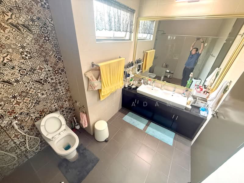Rumah Teres untuk Dijual di Denai Alam (Shah Alam) - Akmal Adam - Bathroom - PropertyGuru.com.my