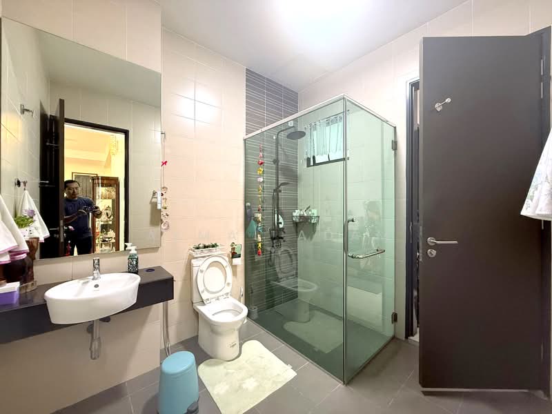 Rumah Teres untuk Dijual di Denai Alam (Shah Alam) - Akmal Adam - Bathroom - PropertyGuru.com.my