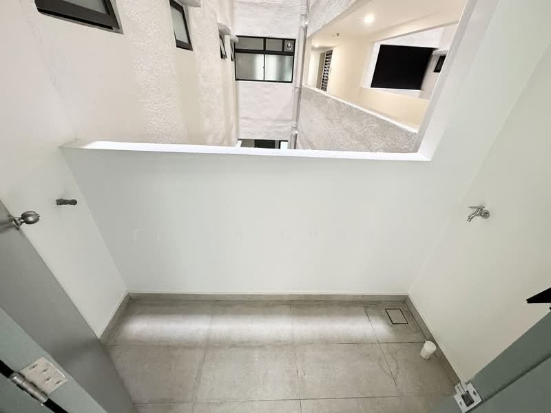 Kediaman Servis untuk Dijual di Parkland Residence @ Kajang 2 - Eldon Chong - Exterior - PropertyGuru.com.my
