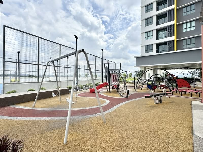 Kediaman Servis untuk Dijual di Parkland Residence @ Kajang 2 - Eldon Chong - Exterior - PropertyGuru.com.my