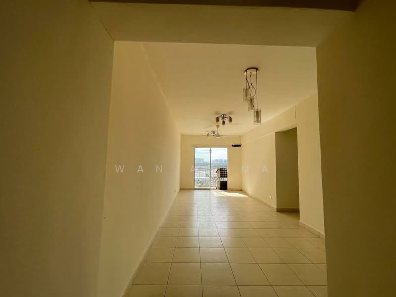 Condominium for Sale at Fortune Park (Suria Perdana) - Wan Azima - Living Room - PropertyGuru.com.my