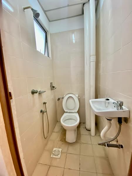 Condominium for Sale at Villa Wangsamas - Adibah Salim - Bathroom - PropertyGuru.com.my