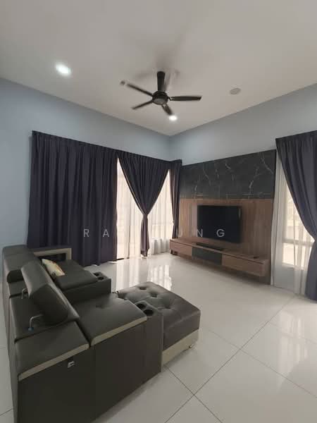 Cluster House for Sale in Horizon Hills (Iskandar Puteri (Nusajaya)) - Ray Tung - Living Room - PropertyGuru.com.my