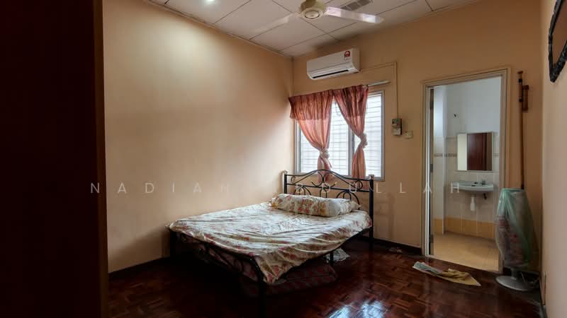 Rumah Teres 2 Tingkat untuk Dijual di Usj 11 (Subang Jaya) - Nadiah Abdullah - PropertyGuru.com.my