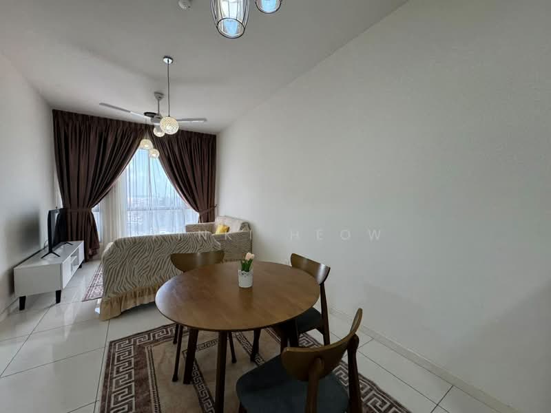 Servis Apartment untuk Disewa di Emerald 9 - Pinki Heow - Living Room - PropertyGuru.com.my