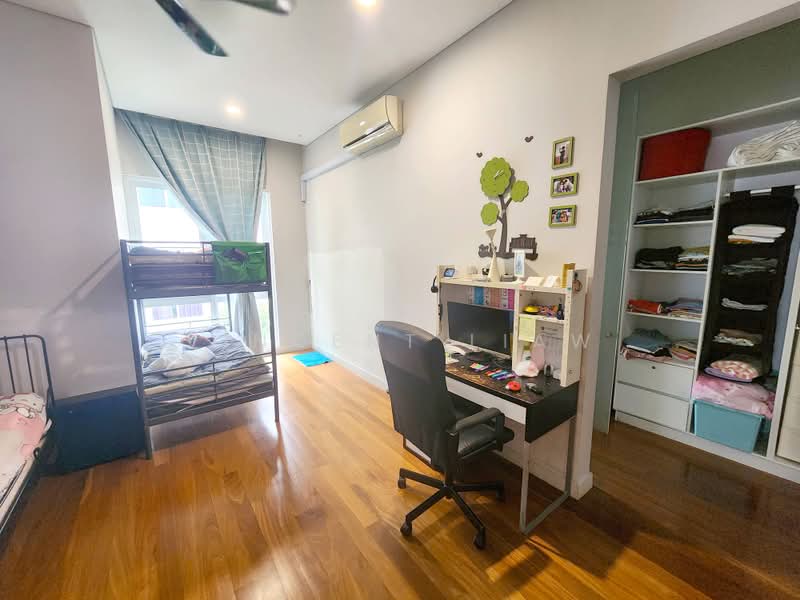 Bungalow for Sale in Sunway Damansara (Kota Damansara) - Vincent Liaw - Bedroom - PropertyGuru.com.my