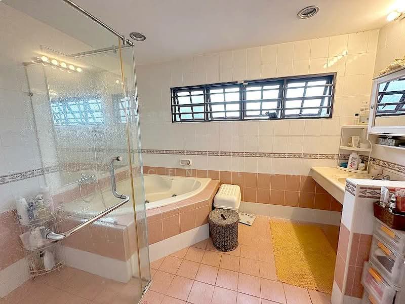 Rumah Banglo untuk Dijual di Sunway Damansara (Kota Damansara) - Vincent Liaw - Bathroom - PropertyGuru.com.my