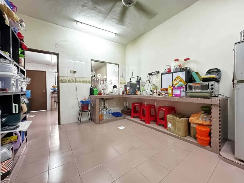 2-storey Terraced House for Sale in BANDAR PUCHONG JAYA (Puchong) - Jayden Lee - Kitchen - PropertyGuru.com.my