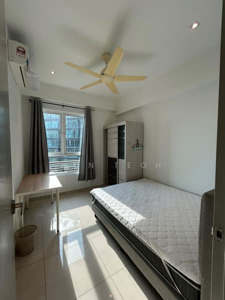 Kondominium untuk Disewa di Tropicana Bay Residences - Mon Teoh - Bedroom - PropertyGuru.com.my