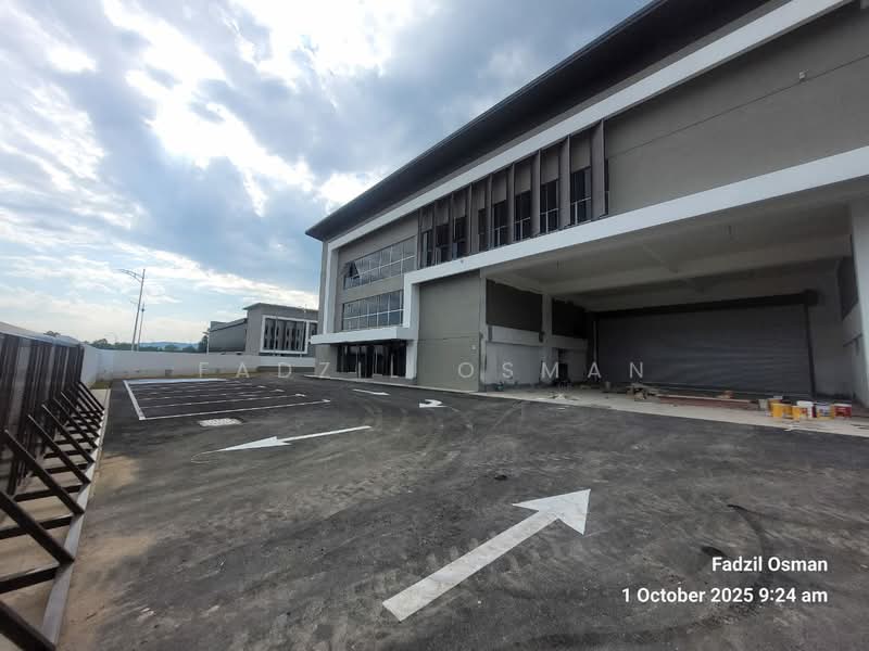 Factory for Rent in Taman Sepang (Sepang) - Fadzil Osman - Exterior - PropertyGuru.com.my