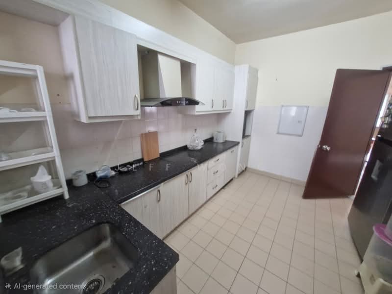 2-storey Terraced House for Sale in Seri Utama Damansara (Kota Damansara) - Jeff Wong - Kitchen - PropertyGuru.com.my