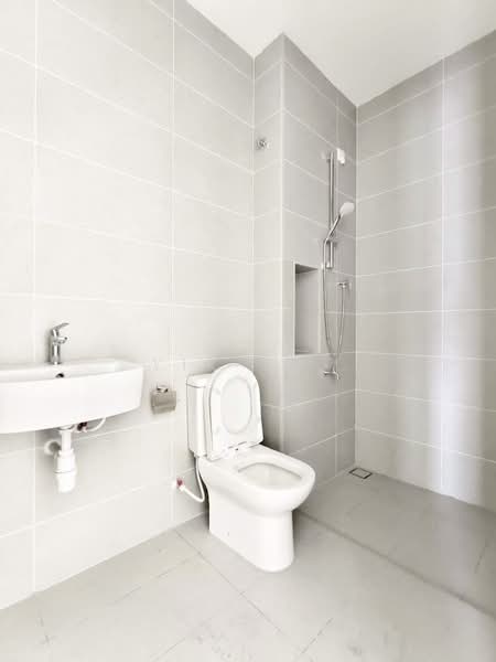 2-storey Terraced House for Sale in Bandar Seri Alam (Masai) - Yik Tat - PropertyGuru.com.my