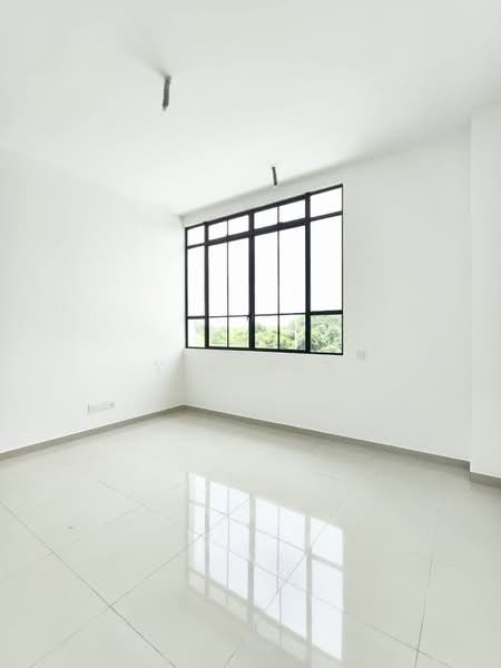 2-storey Terraced House for Sale in Bandar Seri Alam (Masai) - Yik Tat - PropertyGuru.com.my