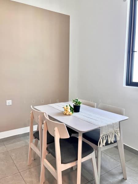 Pangsapuri untuk Disewa di Savana @ Batu Kawan - Louis Chuah - Dining Room - PropertyGuru.com.my