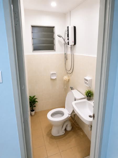 Apartment for Sale at Mandy Court - Jessica Lim - Bathroom - PropertyGuru.com.my