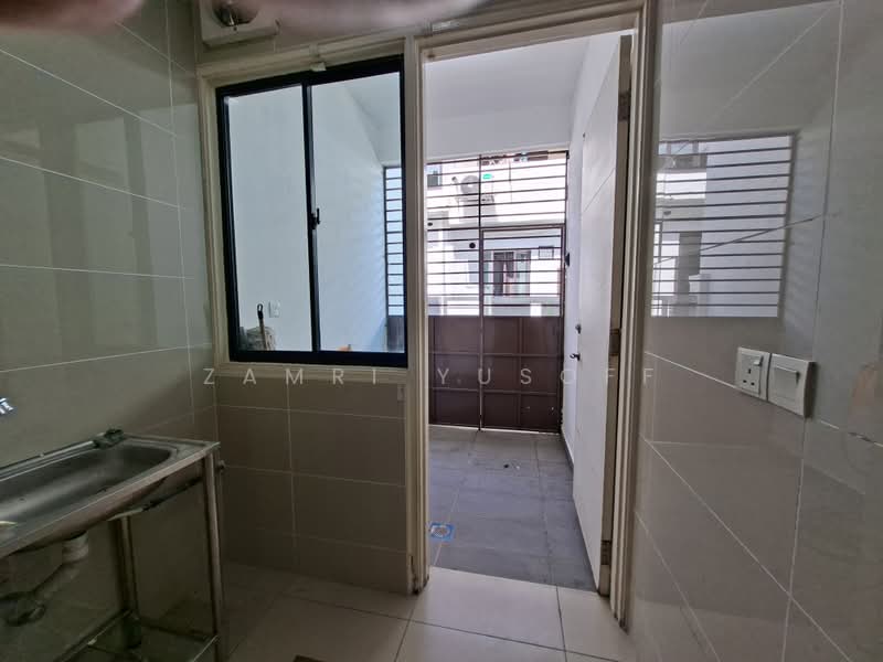 Rumah Teres 2 Tingkat untuk Dijual di Alam Nusantara (Setia Alam) - Zamri Yusoff - PropertyGuru.com.my