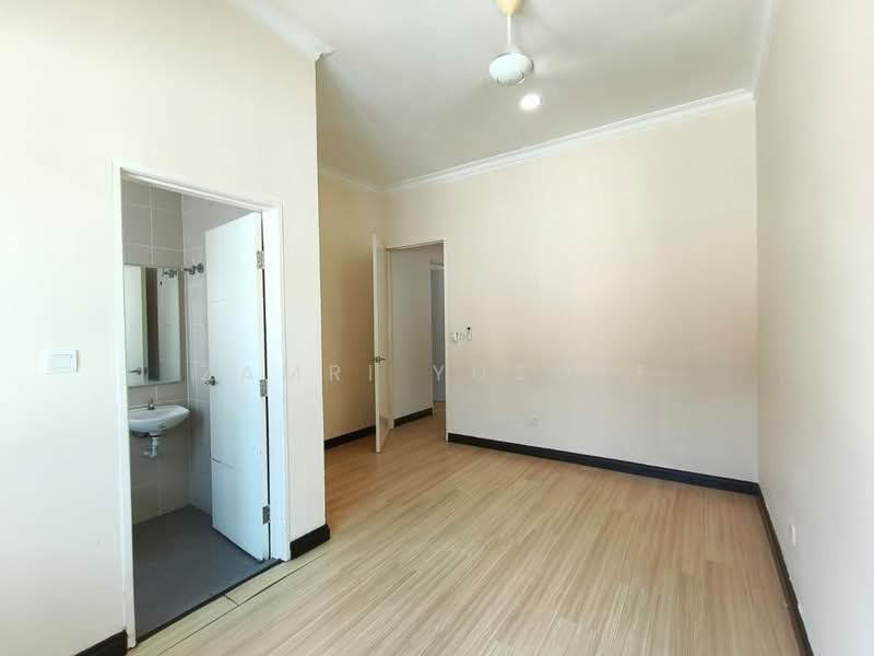 Rumah Teres 2 Tingkat untuk Dijual di Alam Nusantara (Setia Alam) - Zamri Yusoff - PropertyGuru.com.my