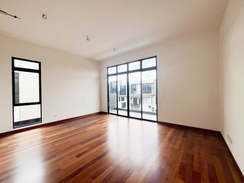 Rumah Berkembar untuk Dijual di Taman Sutera Utama (Skudai) - Tommy Tai - Living Room - PropertyGuru.com.my