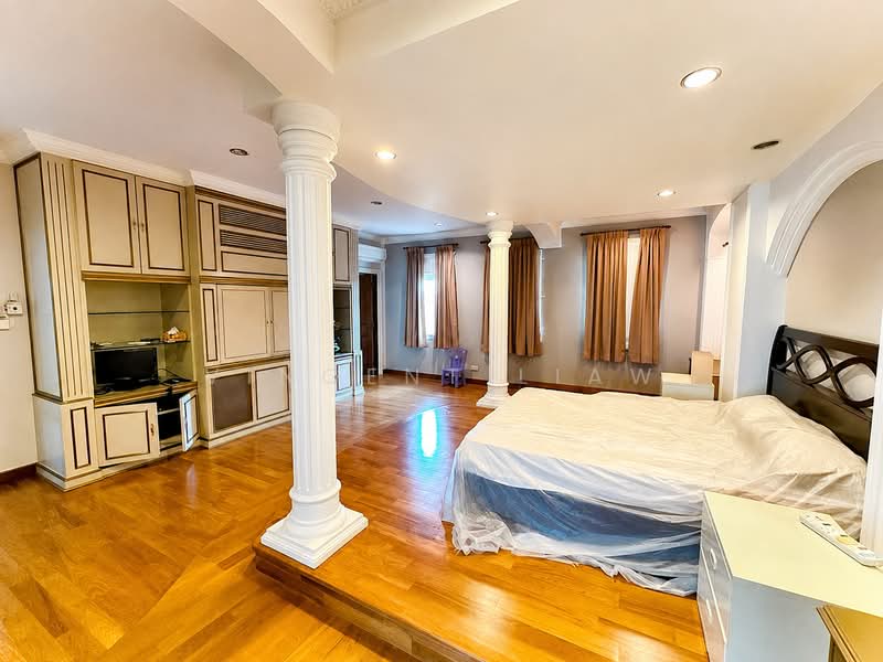 Bungalow for Sale in Tropicana (Selangor) - Vincent Liaw - Bedroom - PropertyGuru.com.my