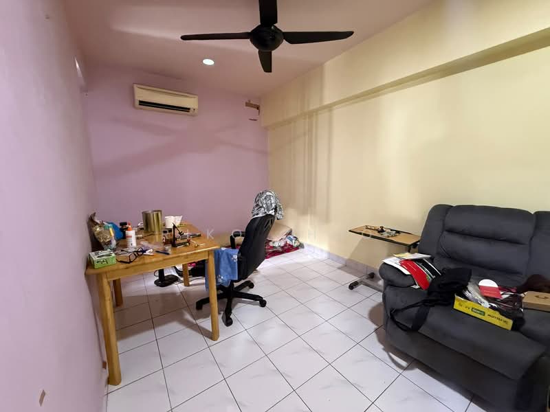 Condominium for Sale at D'aman Crimson - Riko Choo - Study - PropertyGuru.com.my