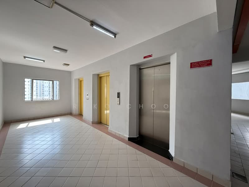 Condominium for Sale at D'aman Crimson - Riko Choo - Lobby - PropertyGuru.com.my