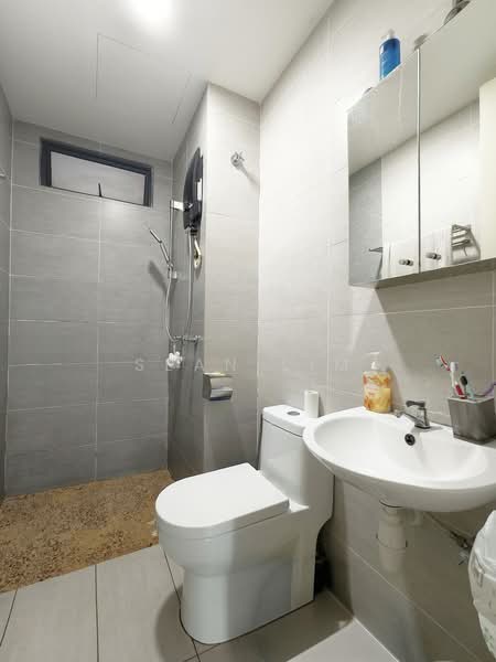 Kondominium untuk Dijual di KL Traders Square - Sean Lim - Bathroom - PropertyGuru.com.my