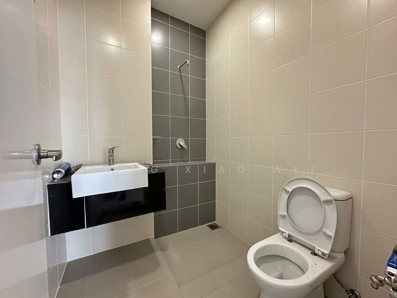 Semi-Detached House for Sale in Rawang (Selangor) - Kwong Xiao Wei - Bathroom - PropertyGuru.com.my