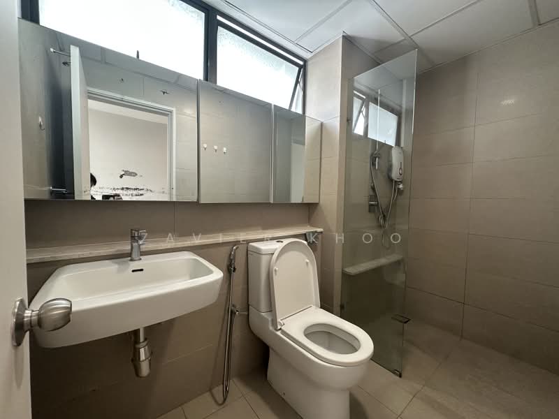 Kondominium untuk Disewa di The WaterEdge (Pinggiran Air) - ZAVIER KHOO - Bathroom - PropertyGuru.com.my