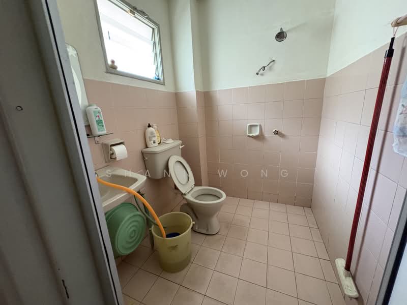 Rumah Teres 2 Tingkat untuk Dijual di Bandar Baru Sungai Long (Kajang) - Shann Wong - Bathroom - PropertyGuru.com.my