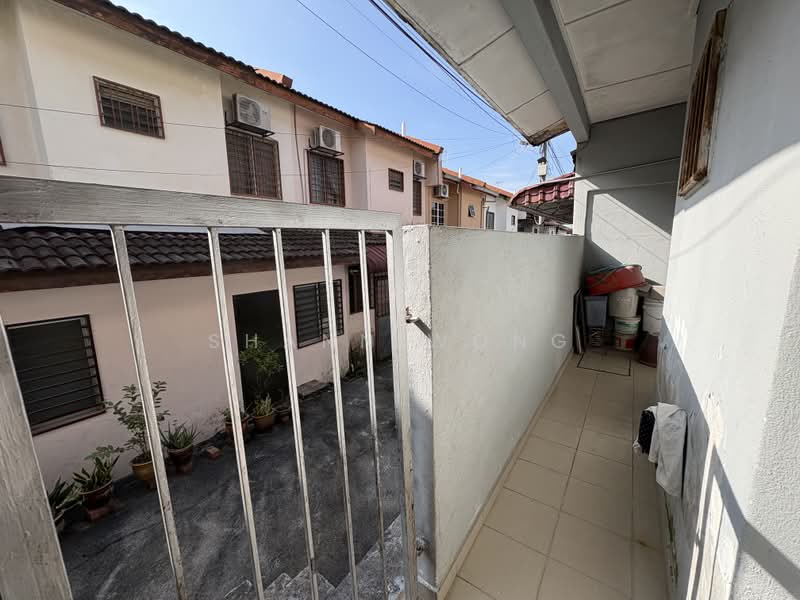 Rumah Teres 2 Tingkat untuk Dijual di Bandar Baru Sungai Long (Kajang) - Shann Wong - Exterior - PropertyGuru.com.my