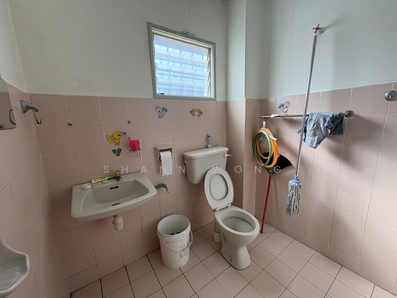 Rumah Teres 2 Tingkat untuk Dijual di Bandar Baru Sungai Long (Kajang) - Shann Wong - Bathroom - PropertyGuru.com.my