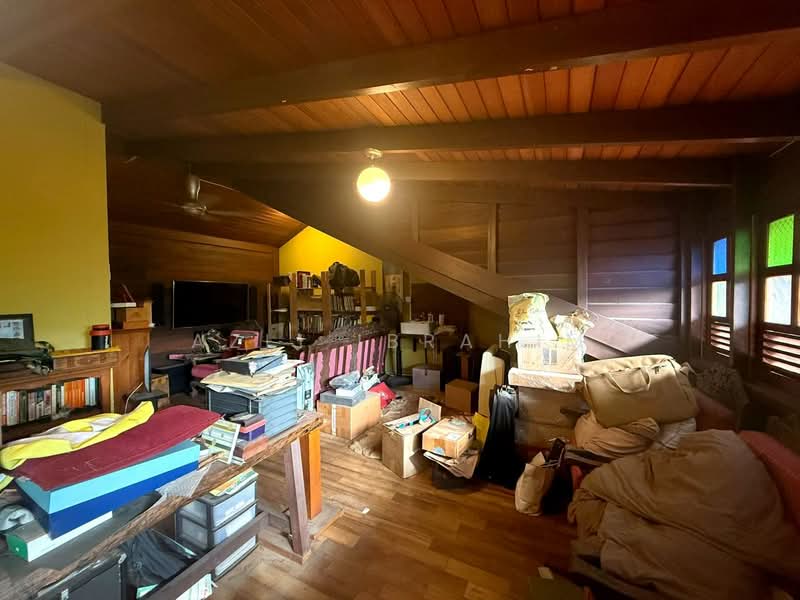 Rumah Banglo untuk Dijual di Seksyen 11 (Shah Alam) - Azli Ibrahim - Interior - PropertyGuru.com.my